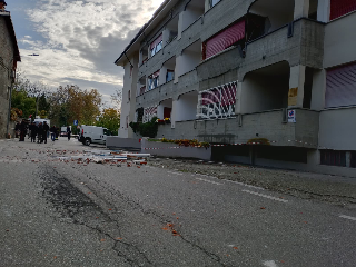 Esplode un alloggio a Rivarolo Canavese, due feriti